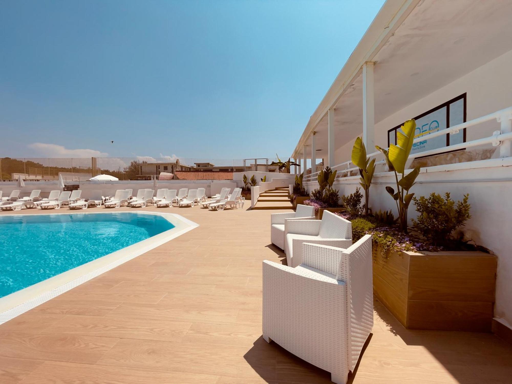 Athena Sea Front Apartment, Parking & Pool Lago Patria Dış mekan fotoğraf